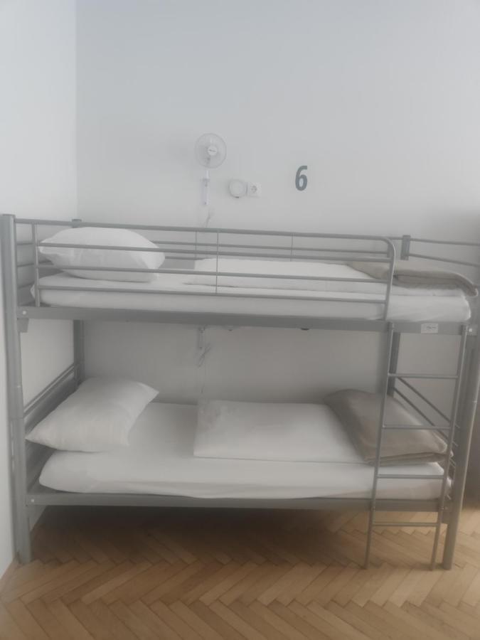 Ch-Hostel Vienne Extérieur photo